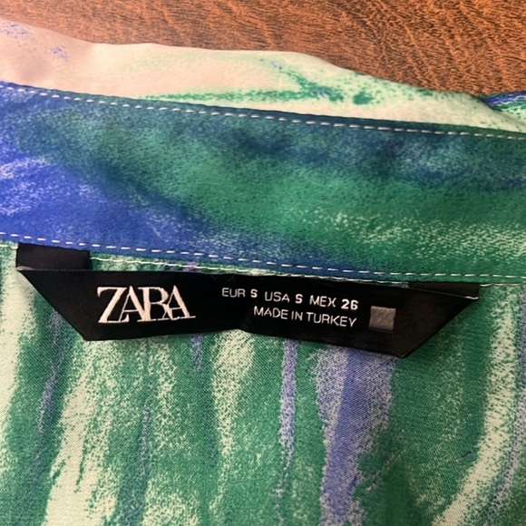 Zara Watercolor Button Down Blouse, Sz. S. - Picture 9 of 13